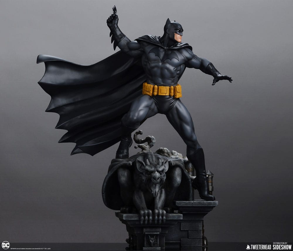 DC Comics statuette 1/6 Batman (Black and Gray Edition) 50 cm