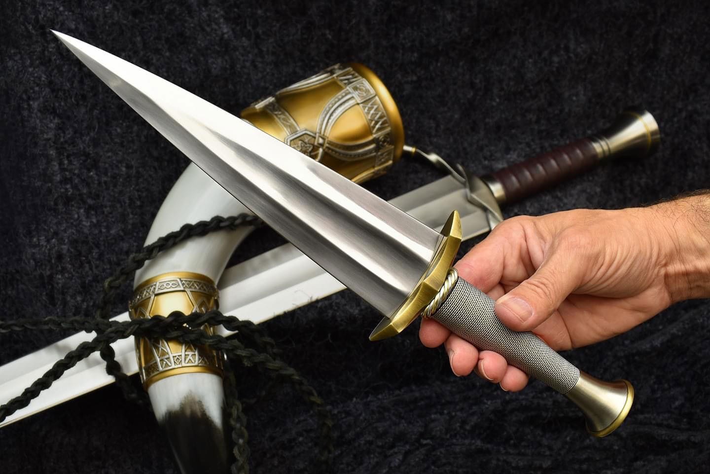 Le Seigneur des Anneaux réplique 1/1 Dague de Boromir 50 cm