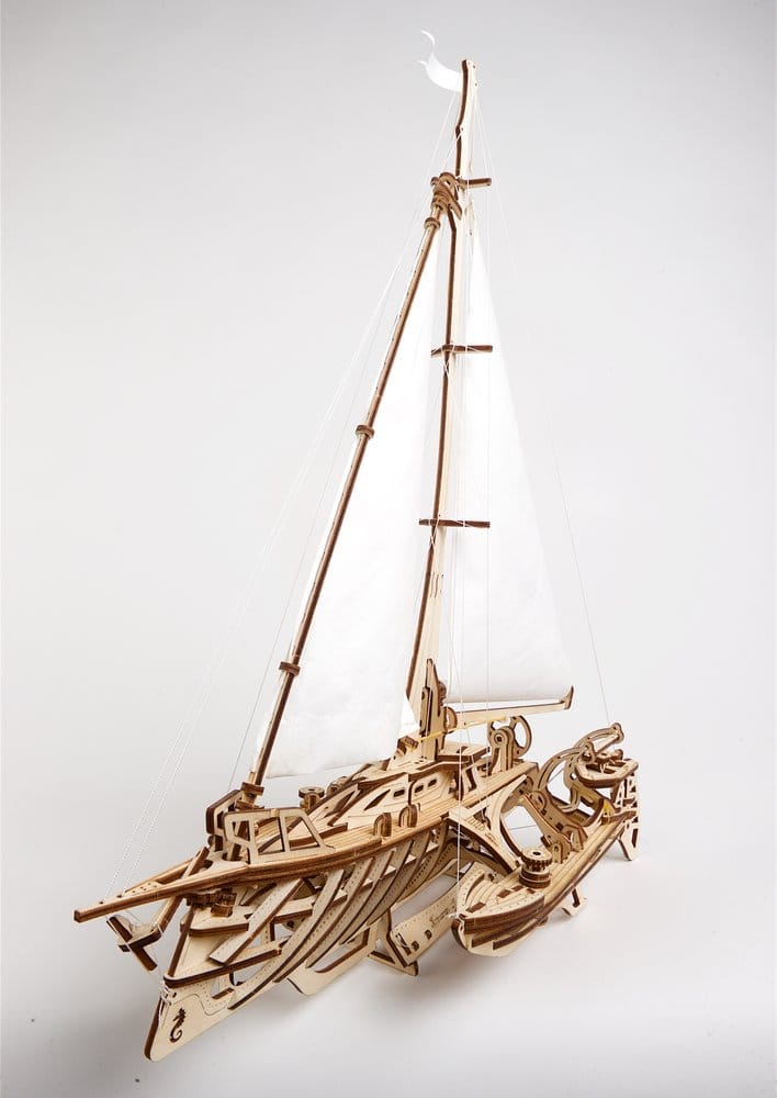 Ugears puzzle en bois 3D Trimaran Merihobus