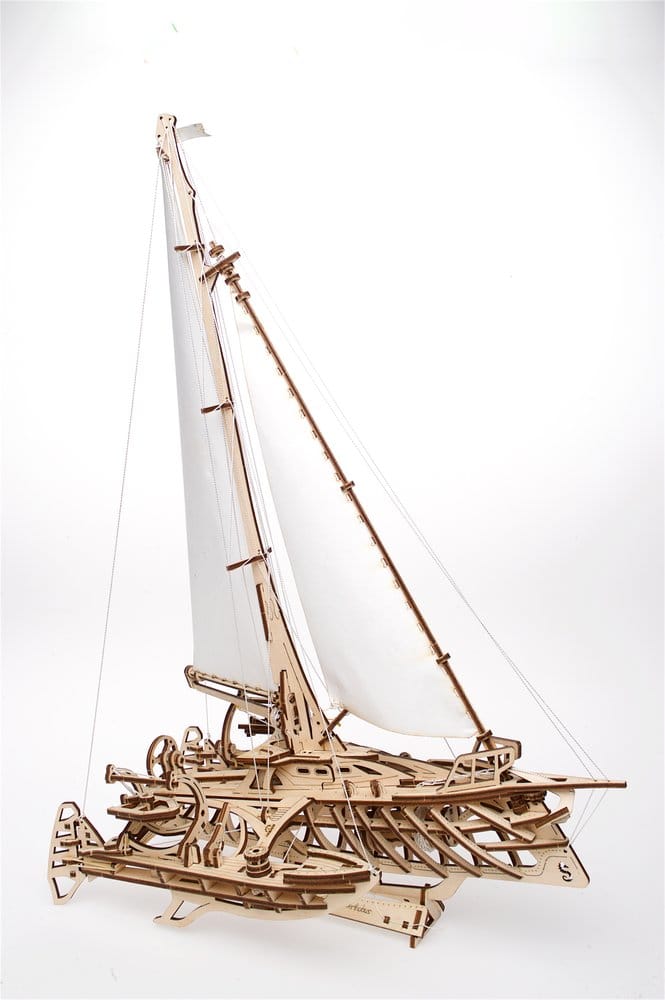 Ugears puzzle en bois 3D Trimaran Merihobus