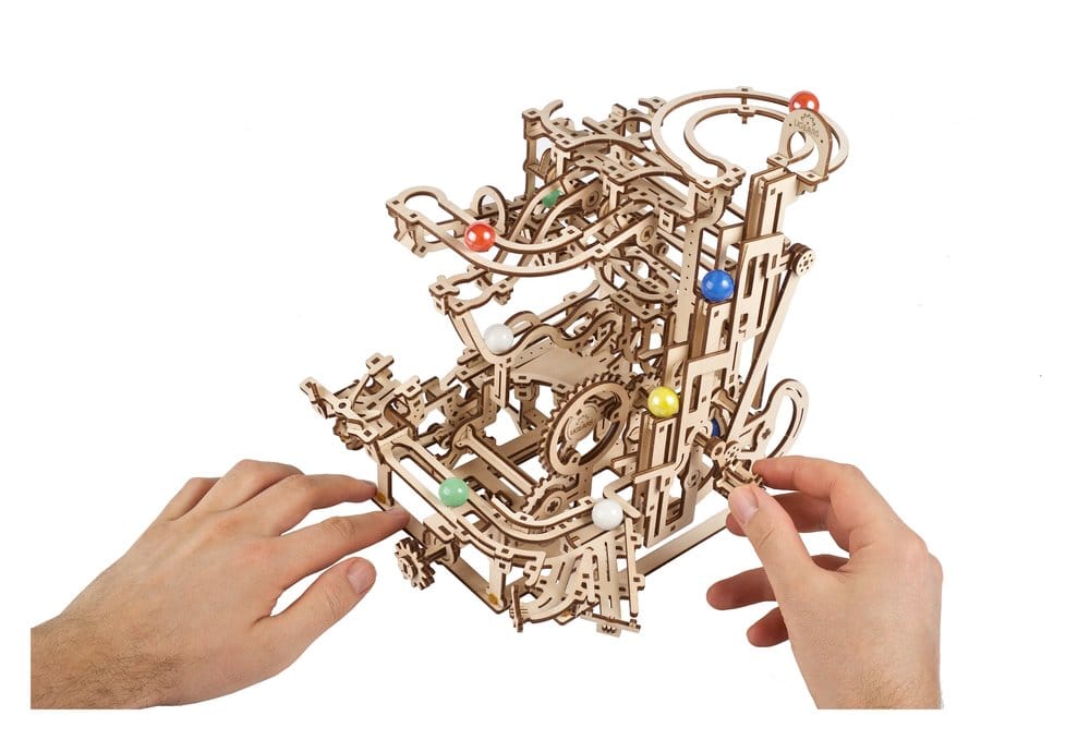 Ugears maquette en bois Parcours à Billes avec gradins
