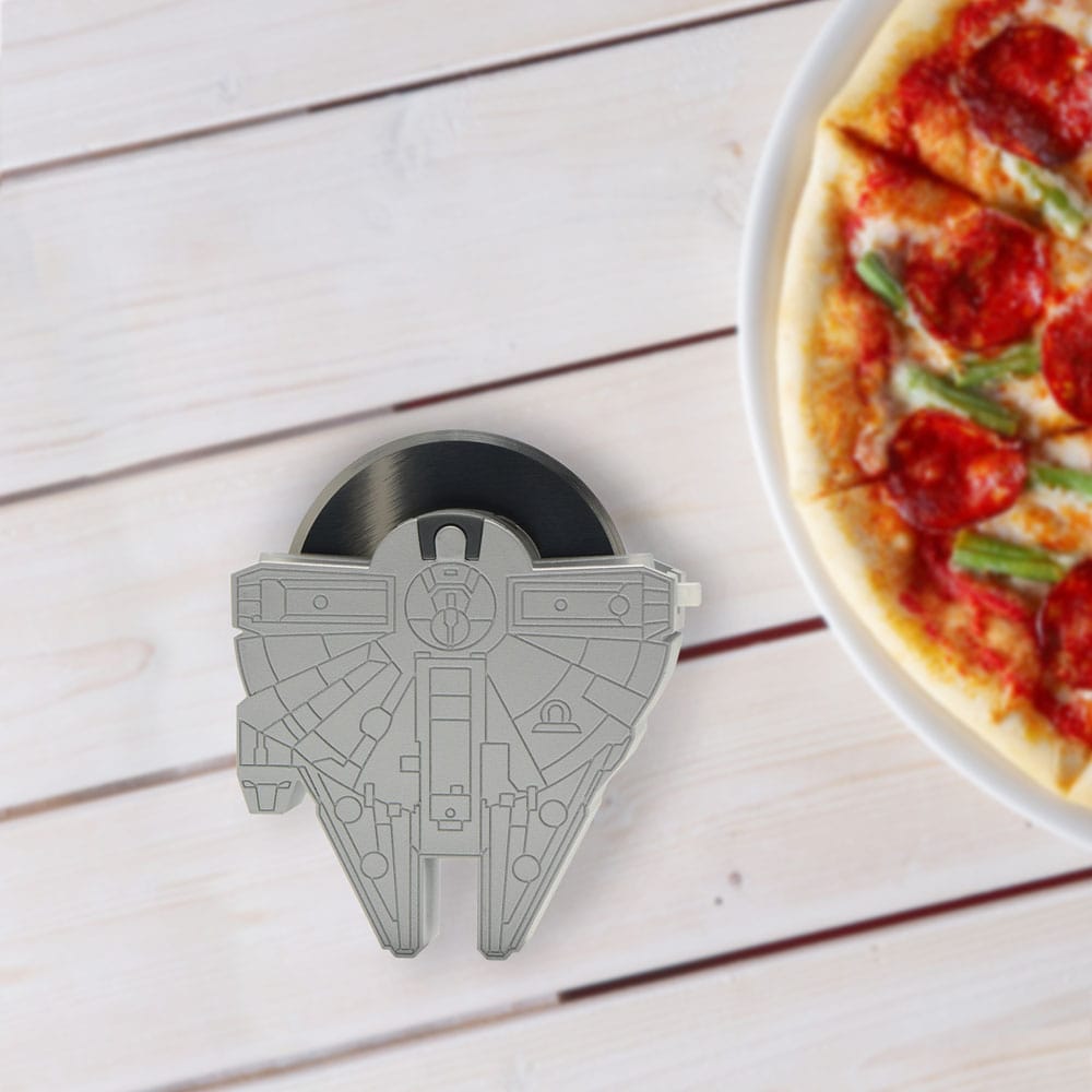 Star Wars couteau à pizza Faucon Millenium