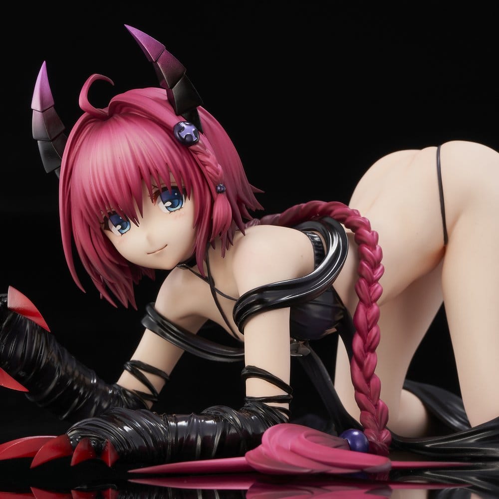 To Love-Ru Darkness figurine PVC 1/6 Mea Kurosaki Darkness Ver. (Renewal Package Edition) 11 cm