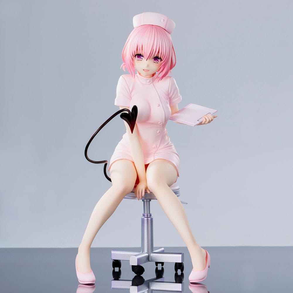 To Love-Ru Darkness statuette PVC Momo Belia Deviluke Nurse Cos 22 cm