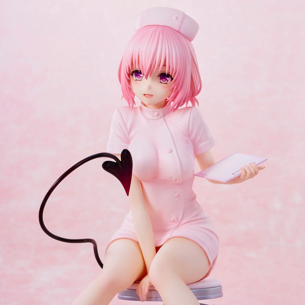 To Love-Ru Darkness statuette PVC Momo Belia Deviluke Nurse Cos 22 cm