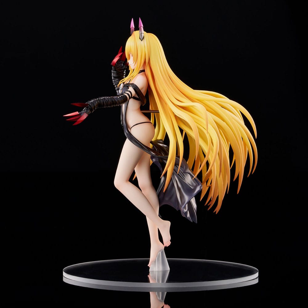 To Love-Ru Darkness statuette PVC 1/6 Golden Darkness Darkness Ver. 30 cm