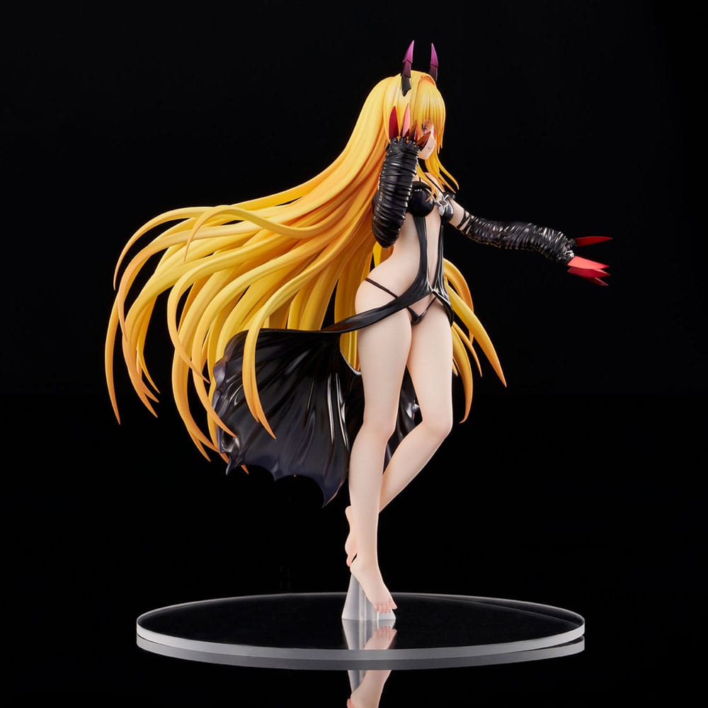To Love-Ru Darkness statuette PVC 1/6 Golden Darkness Darkness Ver. 30 cm