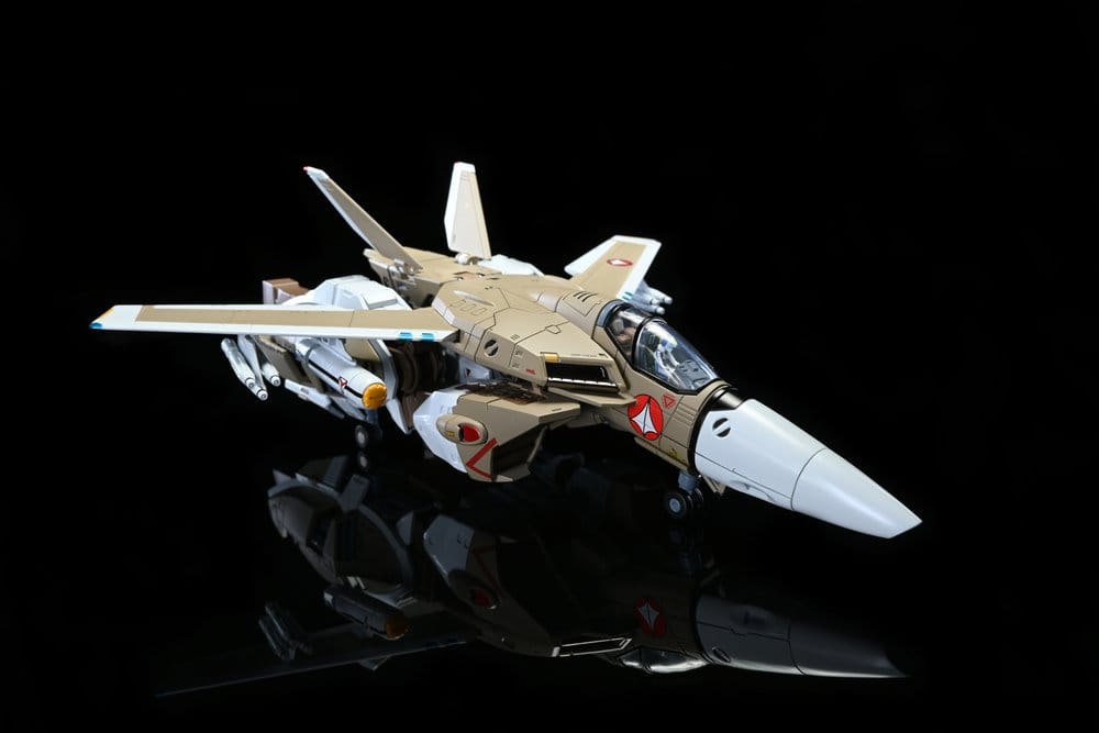 Robotech figurine Hen Dou Ryoku Veritech VF-1A Transformable 21 cm