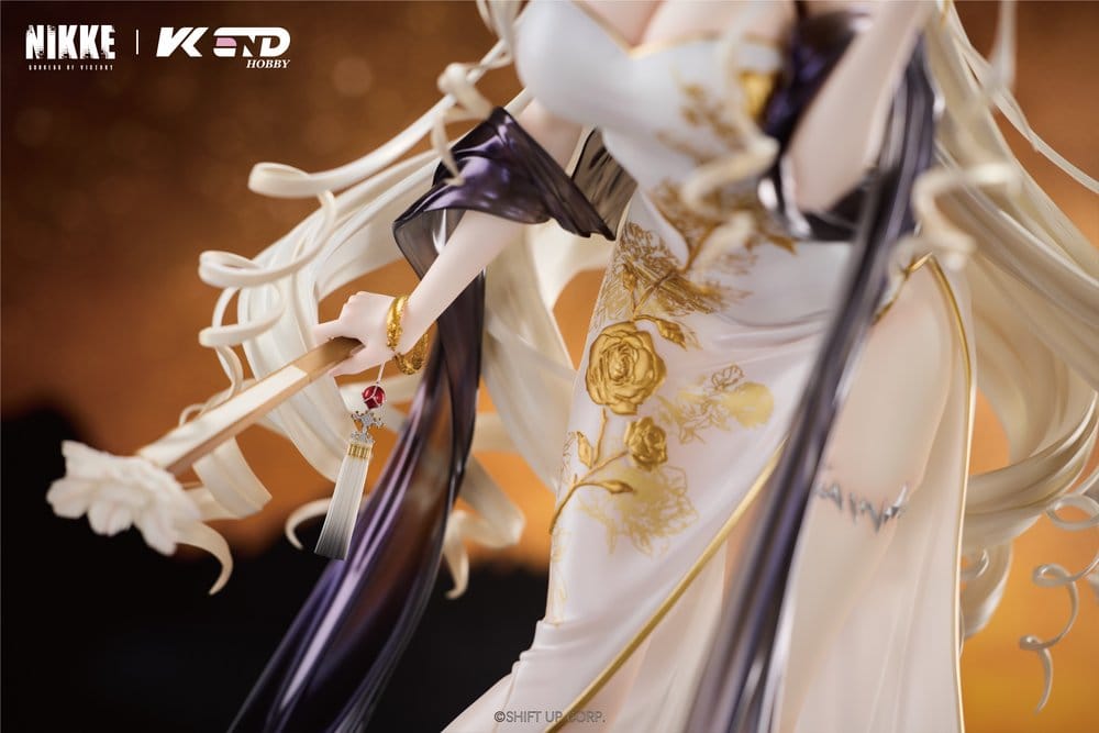 Goddess of Victory: Nikke figurine PVC 1/4 Crown: Glorious Flower 38 cm