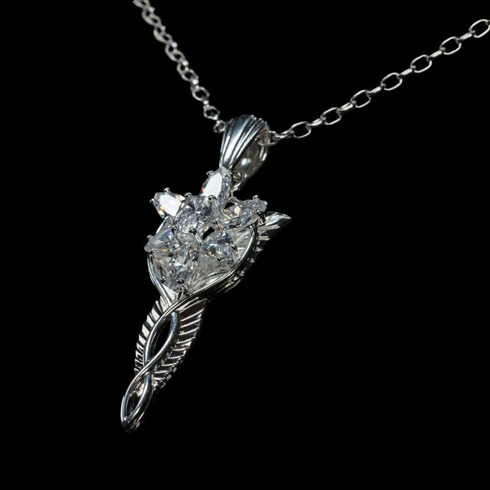 Le Seigneur des Anneaux réplique 1/1 pendentif & collier Arwen Etoile du Soir (argent sterling)