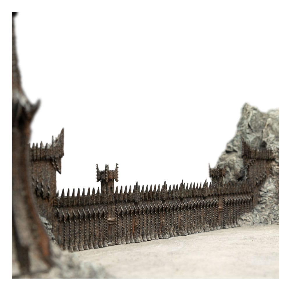 Le Seigneur des Anneaux statuette The Black Gate of Mordor 15 cm