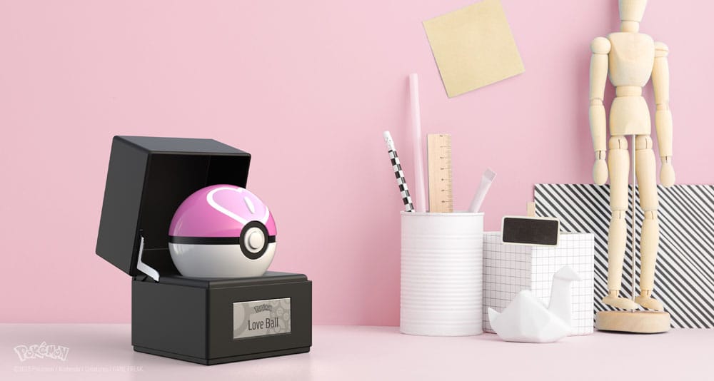 Pokémon réplique Diecast Love Ball