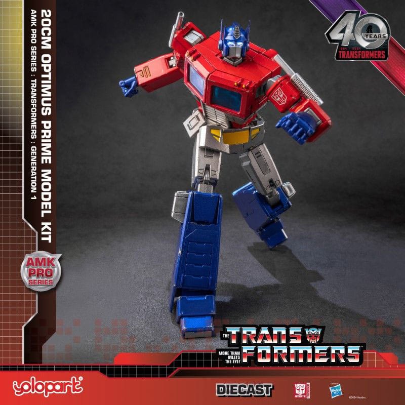 Transformers: Generation One figurine Plastic Model Kit AMK Pro Series Optimus Prime 20 cm