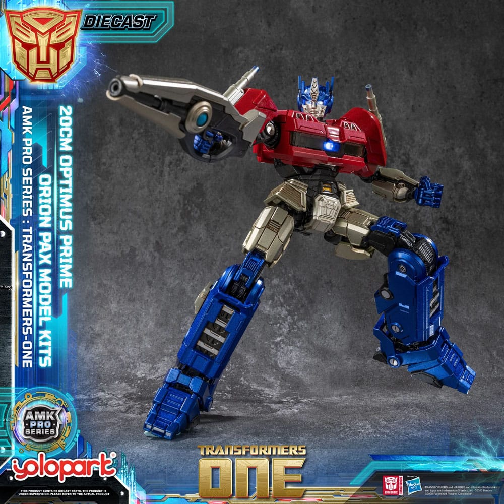 Transformers: Generation One figurine Plastic Model Kit AMK Pro Series Orion Pax/Optimus Prime Final Form 20 cm