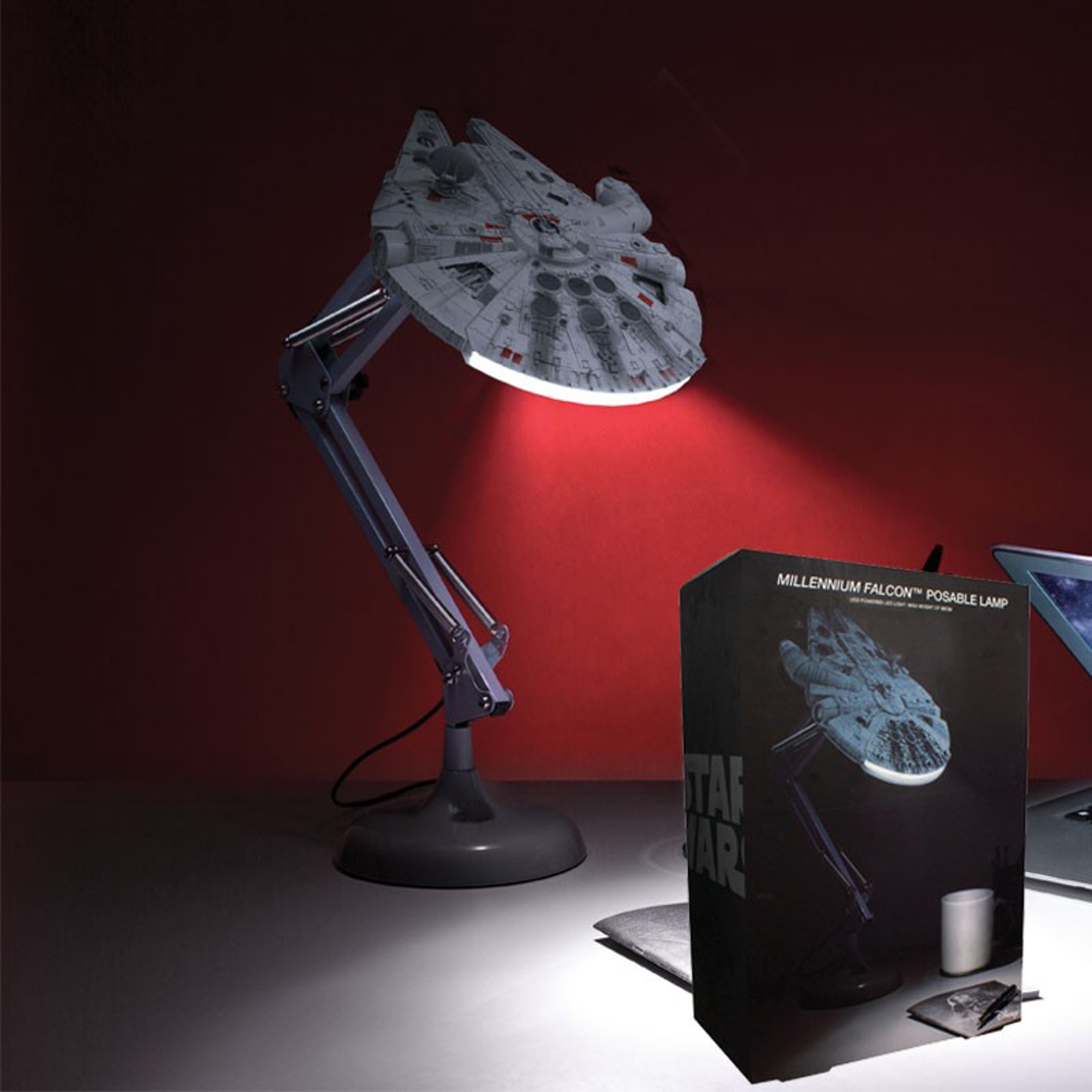 Star Wars - Faucon Millenium Lampe de bureau - flash vidéo