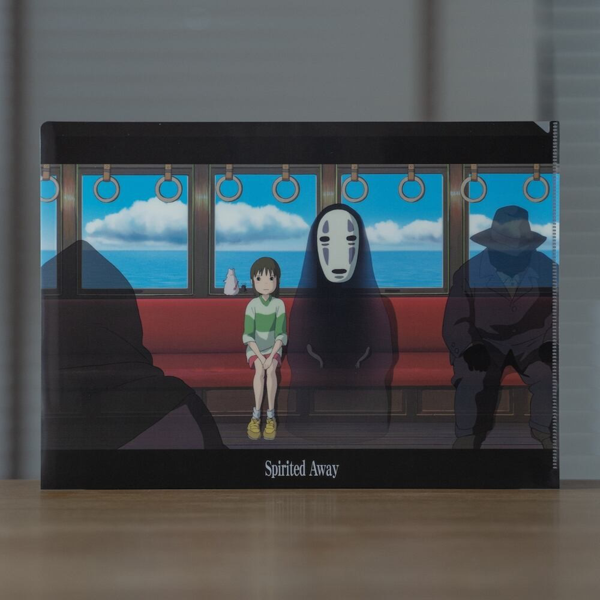 Ghibli - Le Voyage De Chihiro - Chemise A4 Dans le train