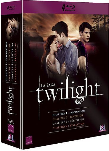 Twilight - Chapitre 1 : Fascination + Chapitre 2 : Tentation + Chapitre 3 : Hésitation + Chapitre 4 : Révélation, 1ère partie [Blu-ray]