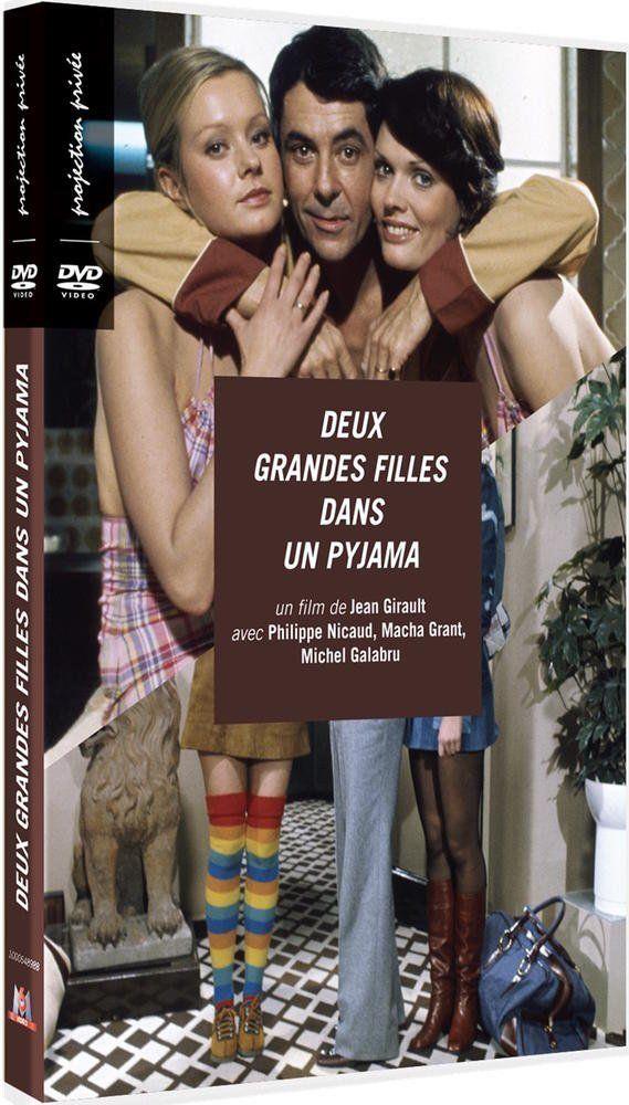Deux Grandes Filles Dans Un Pyjama [DVD] - flash vidéo