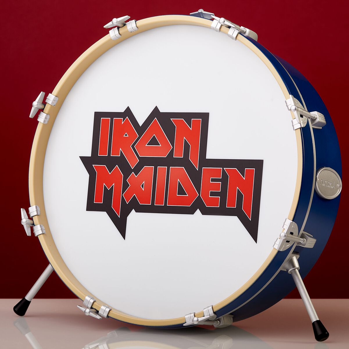 Iron Maiden - Lampe en forme de grosse caisse avec logo du groupe