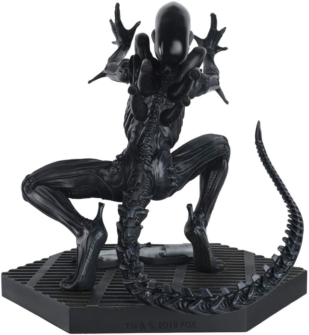 Alien & Predator - Méga statue du Xénomorphe (attaque du puits de ventilation) - flash vidéo