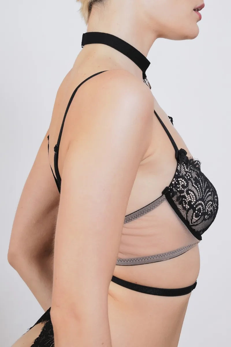 Soutien-Gorge Ouvert Nude Avec Coques - flash vidéo