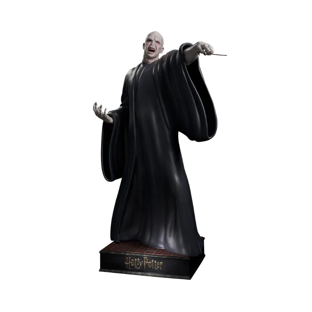 Harry Potter - Statue taille réelle Voldemort (Base incluse)