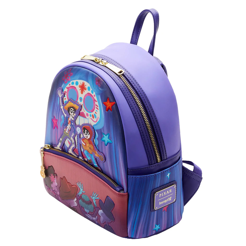 Loungefly: Pixar Moments Miguel and Hector Performance Mini Backpack - flash vidéo